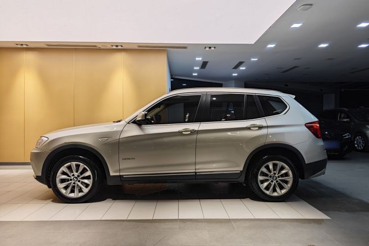 Used BMW X3 2013 Facelifted xDrive20i Luxury Edition Exterior 8