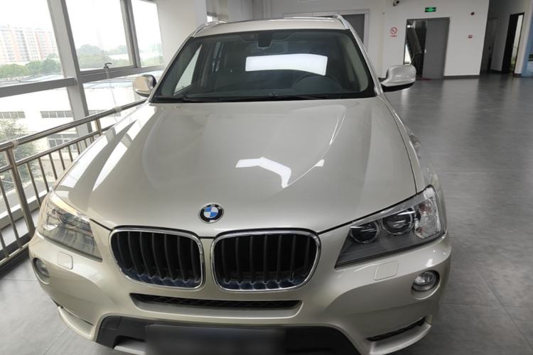 Used BMW X3 2013 Facelifted xDrive20i Luxury Edition Front