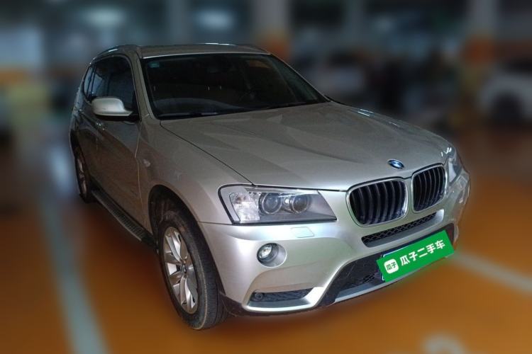 Used BMW X3 2013 Facelifted xDrive20i Luxury Edition Front Right 45 Deg