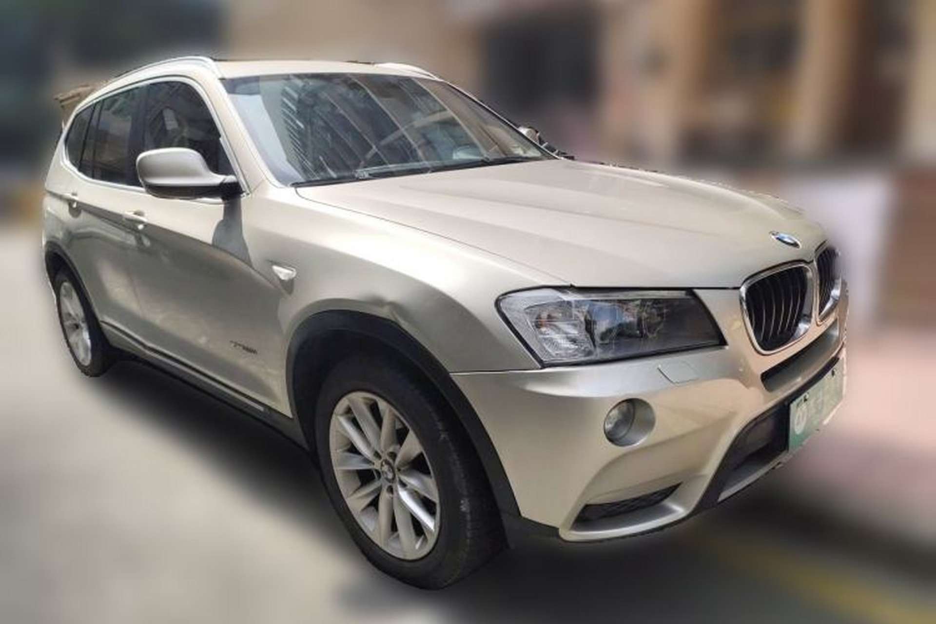 Used BMW X3 2013 Facelifted xDrive20i Luxury Edition Front Right 45 Deg