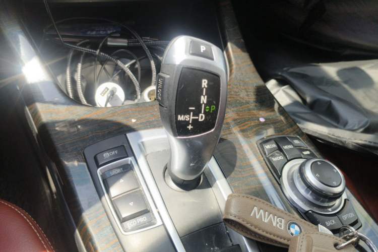 Used BMW X3 2013 xDrive20i Luxury Edition Gear Lever