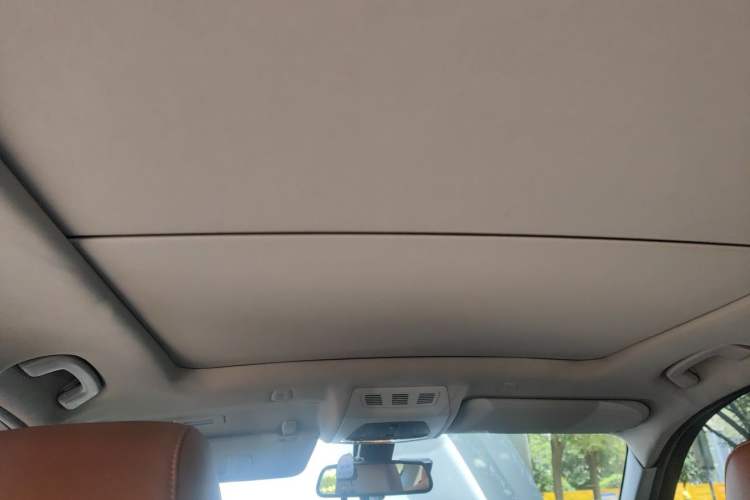 Used BMW X3 2013 xDrive28i Luxury Model Headliner