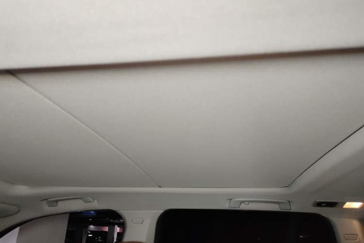 Used BMW X3 2013 Facelifted xDrive20i Luxury Edition Headliner