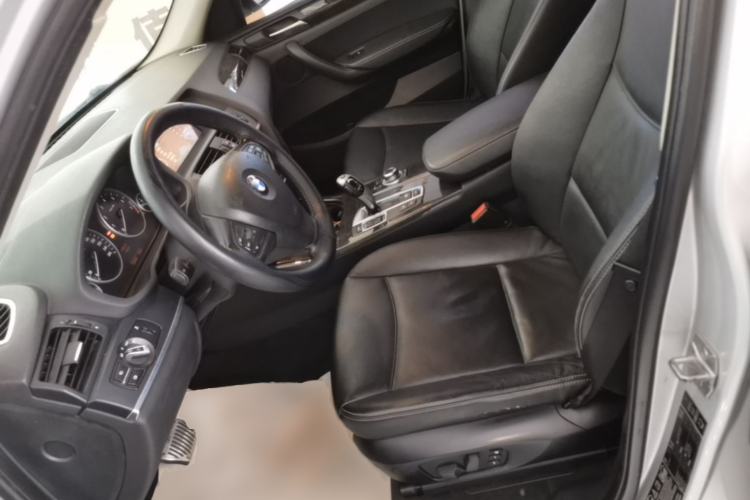 Used BMW X3 2013 xDrive20i Luxury Edition Left Front Seat