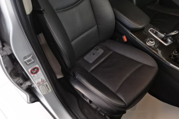 Used BMW X3 2013 xDrive20i Luxury Edition Right Front Seat