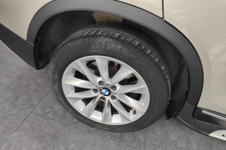 Used BMW X3 2013 Facelifted xDrive20i Luxury Edition Right Rear Wheel Hub