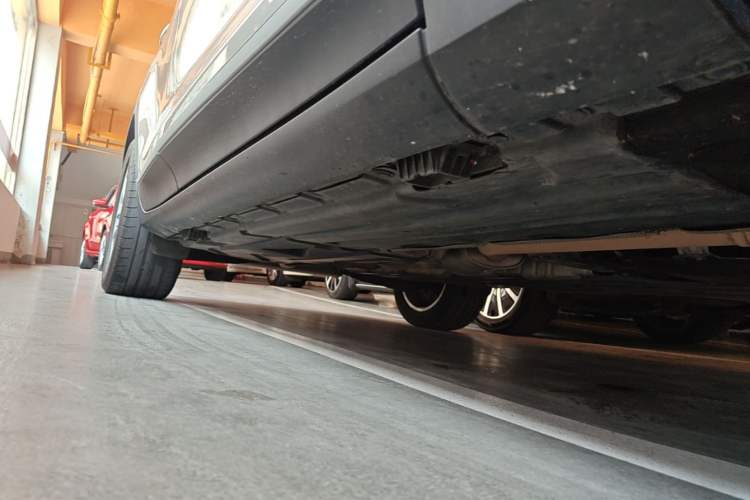 Used BMW X3 2013 Facelifted xDrive20i Luxury Edition Right Side Sill