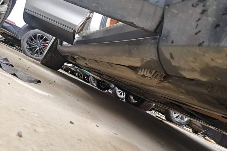 Used BMW X3 2013 Facelifted xDrive20i Luxury Edition Right Side Sill