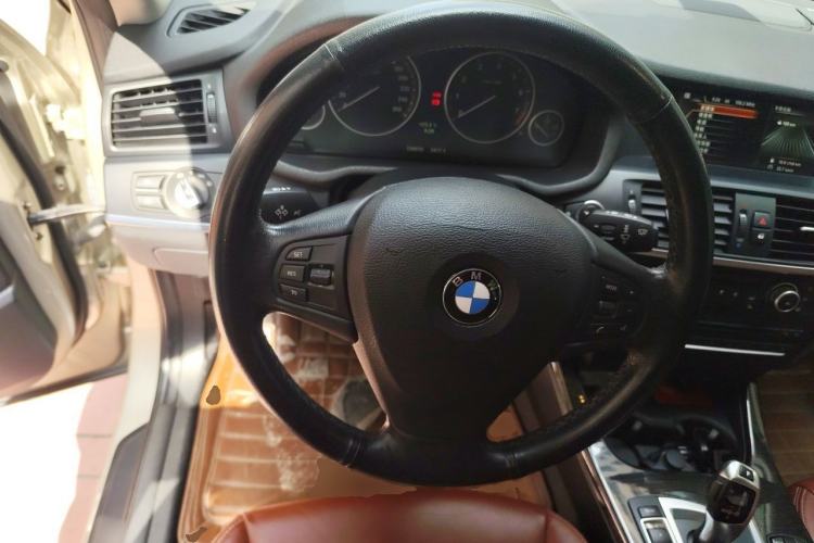 Used BMW X3 2013 Facelifted xDrive20i Luxury Edition Steering Wheel