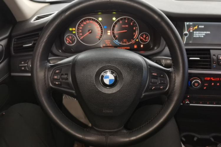 Used BMW X3 2013 xDrive20i Luxury Edition Steering Wheel