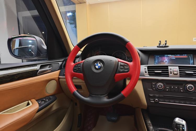 Used BMW X3 2013 Facelifted xDrive20i Luxury Edition Steering Wheel