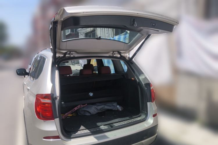 Used BMW X3 2013 xDrive20i Luxury Edition Trunk