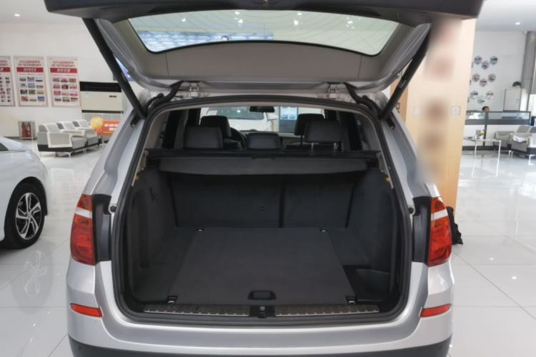 Used BMW X3 2013 xDrive20i Luxury Edition Trunk