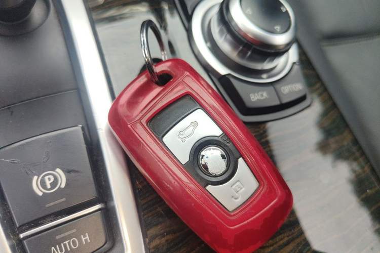Used BMW X3 2013 xDrive20i Luxury Edition Vehicle Key