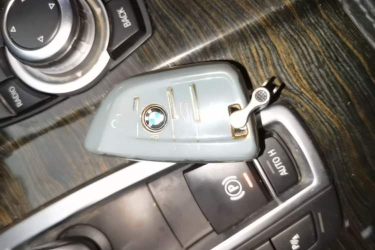 Used BMW X3 2013 xDrive20i Luxury Edition Vehicle Key
