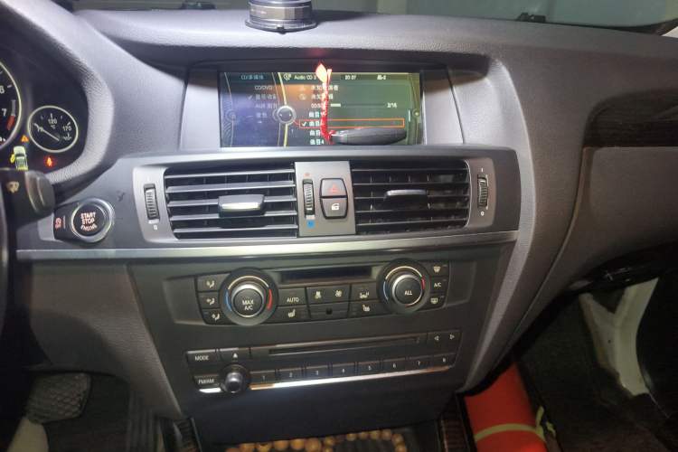 Used BMW X3 2013 xDrive20i Luxury Edition Audio And AC Panel
