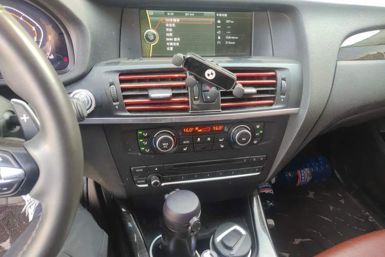 Used BMW X3 2013 xDrive20i Luxury Edition Audio And AC Panel