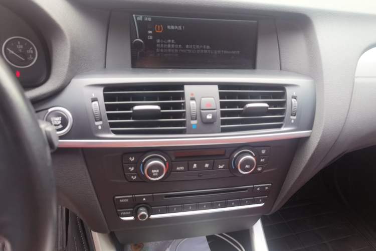 Used BMW X3 2013 xDrive28i Leading Model Audio And AC Panel