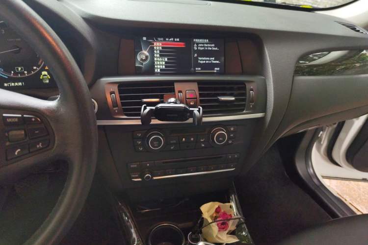 Used BMW X3 2013 Facelifted xDrive20i Luxury Edition Audio And AC Panel
