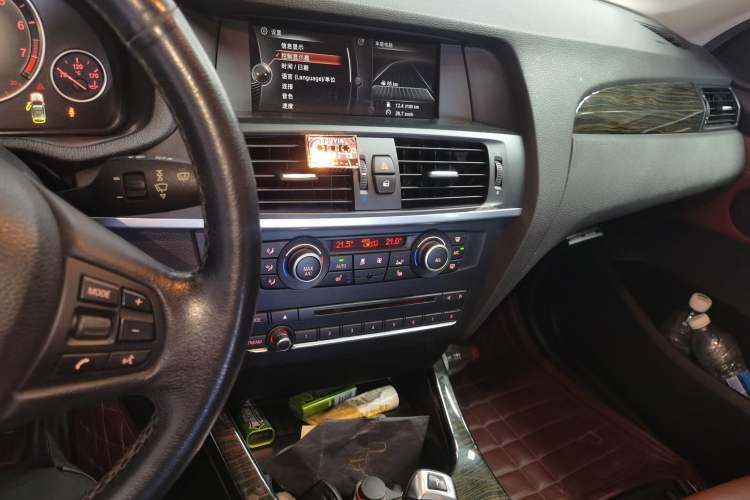 Used BMW X3  Audio And AC Panel
