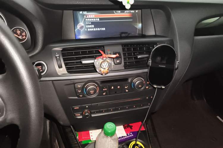 Used BMW X3 2013 xDrive20i Luxury Edition Audio And AC Panel