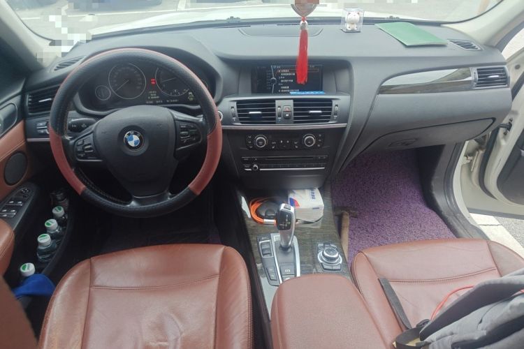 Used BMW X3 2013 xDrive20i Luxury Edition Center Console