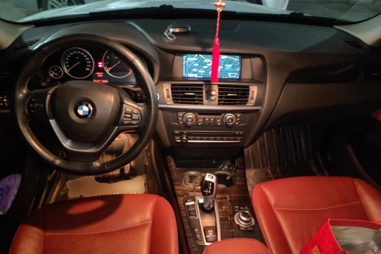 Used BMW X3 2013 Revised xDrive28i Luxury Edition Center Console