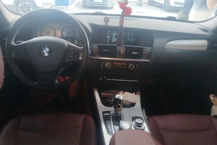 Used BMW X3  Center Console