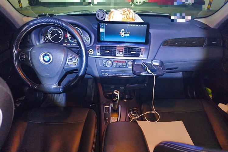 Used BMW X3 2013 Facelifted xDrive20i Luxury Edition Center Console