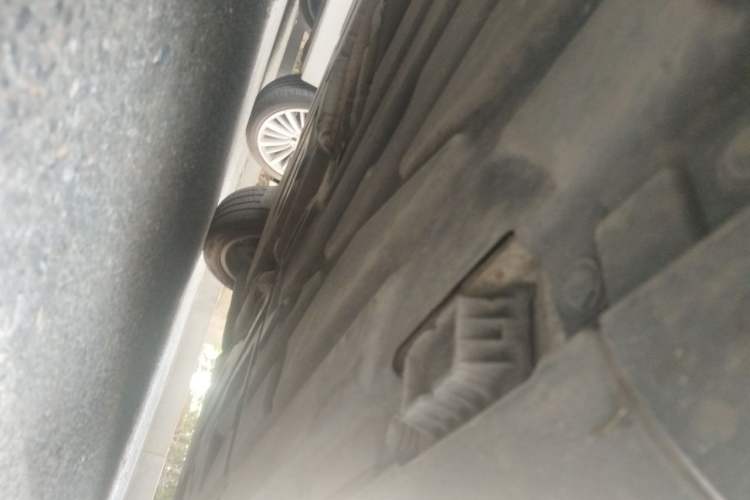 Used BMW X3  Chassis Front Left