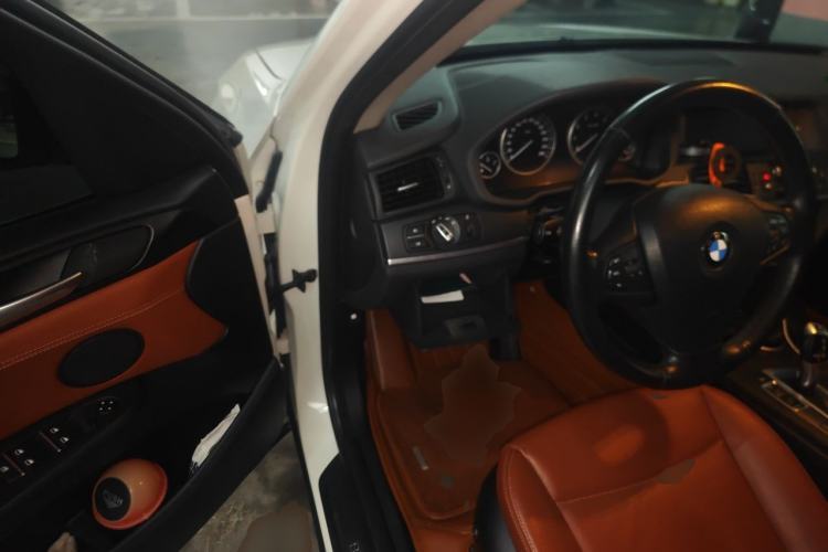 Used BMW X3 2013 Facelifted xDrive20i Luxury Edition Driver Seat