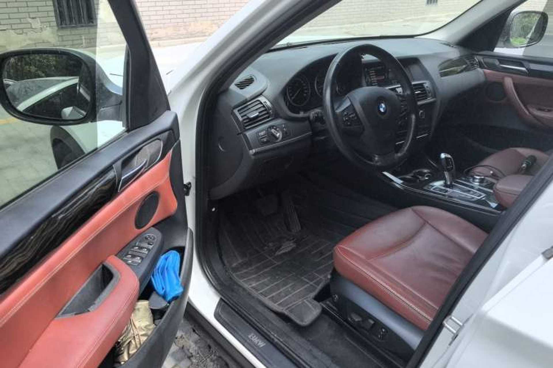 Used BMW X3 2013 Facelifted xDrive20i Luxury Edition Driver Seat