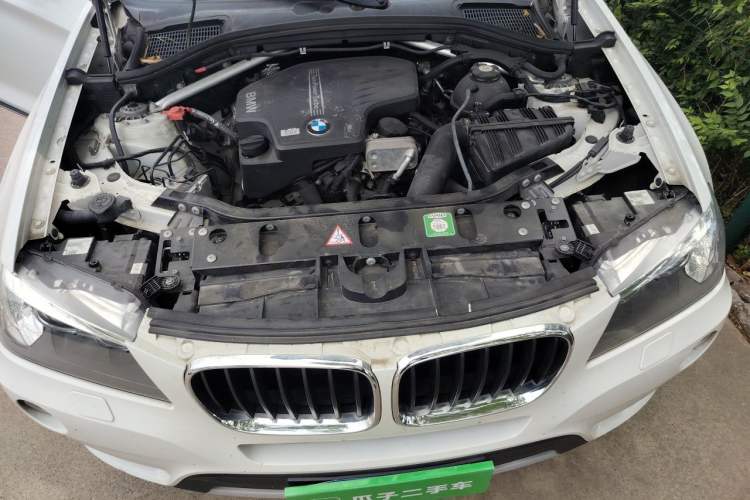Used BMW X3 2013 Facelifted xDrive20i Luxury Edition Engine Bay