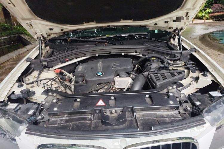 Used BMW X3 2013 Facelifted xDrive20i Luxury Edition Engine Bay