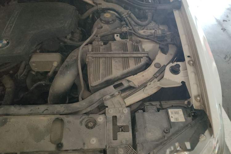 Used BMW X3 2013 Facelifted xDrive20i Luxury Edition Engine Bay Left