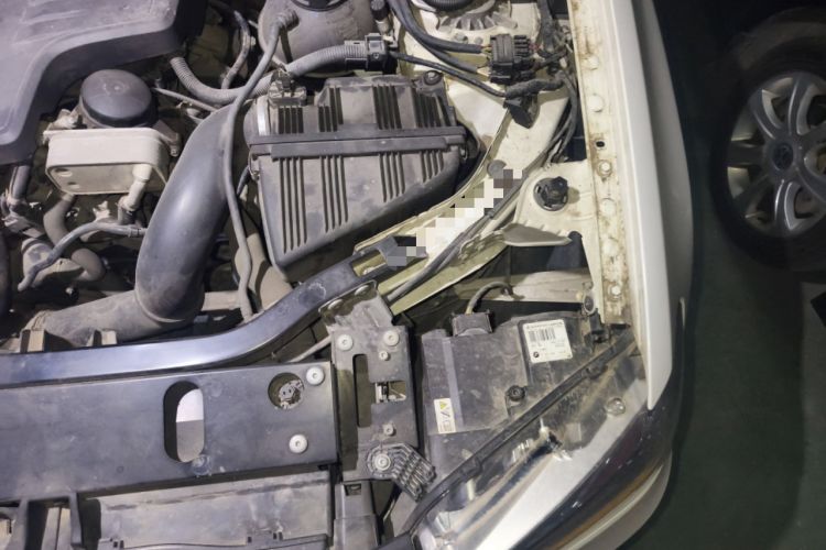 Used BMW X3 2013 xDrive20i Luxury Edition Engine Bay Left