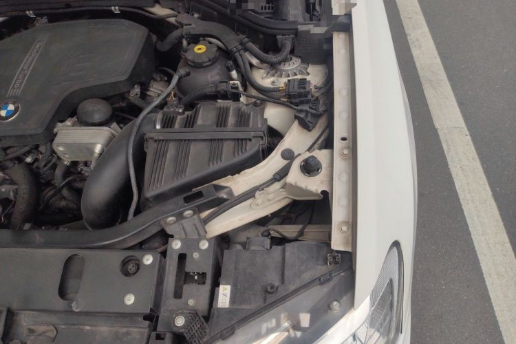 Used BMW X3 2013 xDrive20i Luxury Edition Engine Bay Left