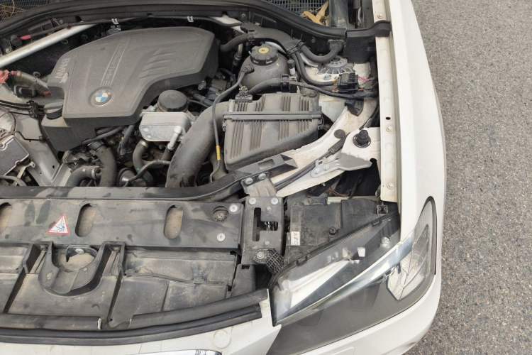 Used BMW X3 2013 Revised xDrive28i Luxury Edition Engine Bay Left
