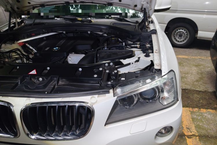 Used BMW X3 2013 Facelifted xDrive20i Luxury Edition Engine Bay Left