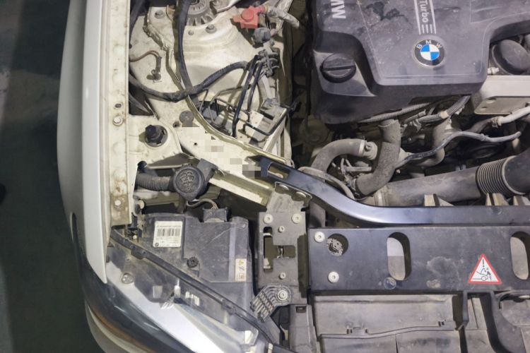 Used BMW X3 2013 xDrive20i Luxury Edition Engine Bay Right