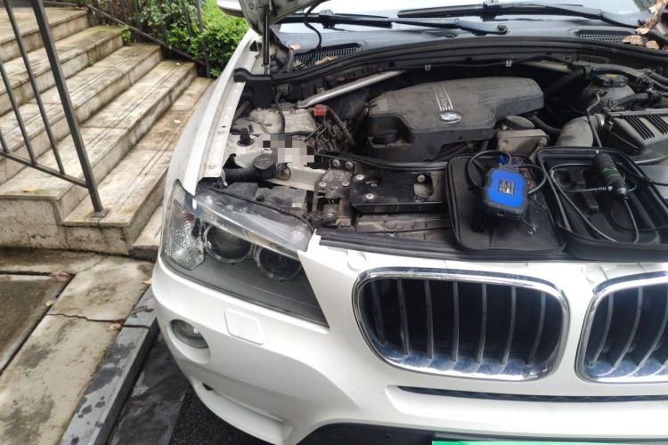 Used BMW X3 2013 xDrive20i Luxury Edition Engine Bay Right