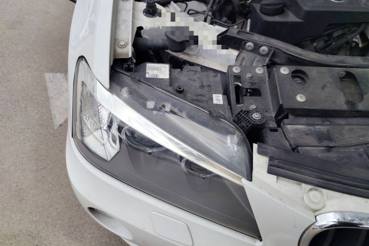 Used BMW X3 2013 Facelifted xDrive20i Luxury Edition Engine Bay Right