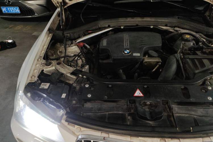 Used BMW X3 2013 Revised xDrive28i Luxury Edition Engine Bay Right