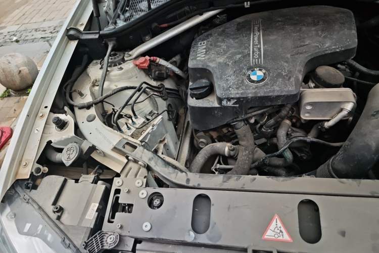 Used BMW X3 2013 xDrive28i Leading Model Engine Bay Right