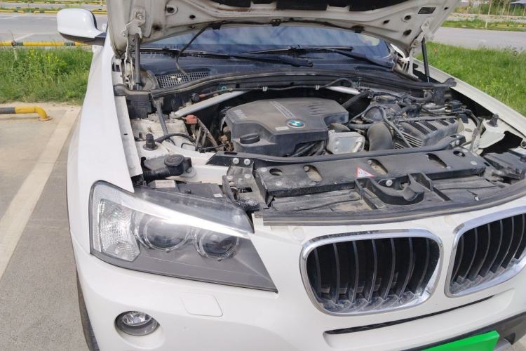 Used BMW X3 2013 Facelifted xDrive20i Luxury Edition Engine Bay Right
