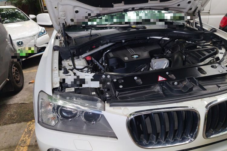 Used BMW X3 2013 Facelifted xDrive20i Luxury Edition Engine Bay Right