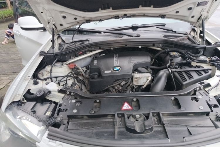 Used BMW X3 2013 xDrive20i Luxury Edition Engine Bay Right