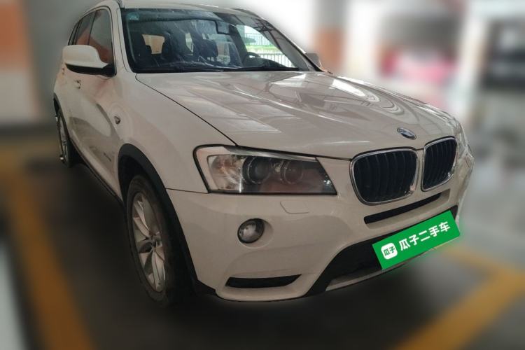 Used BMW X3 2013 Facelifted xDrive20i Luxury Edition Front Right 45 Deg