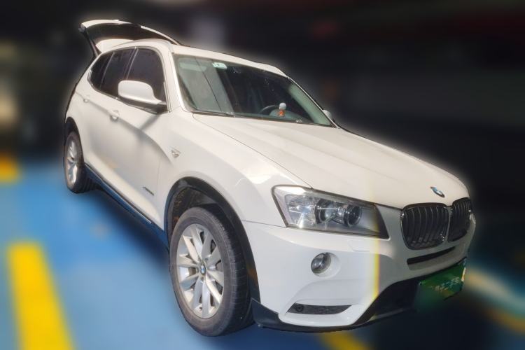 Used BMW X3 2013 xDrive20i Luxury Edition Front Right 45 Deg