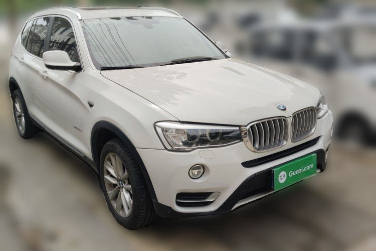 Used BMW X3 2013 Facelifted xDrive20i Luxury Edition Front Right 45 Deg